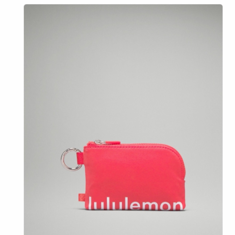 Clippable Card Pouch